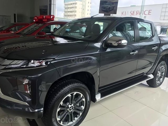 Bán Mitsubishi Triton 4x4 AT Mivec năm 2019, nhập khẩu Thái Lan