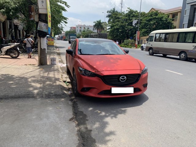 Bán xe Mazda 6 2018 Premium năm sản xuất 2018, màu đỏ0