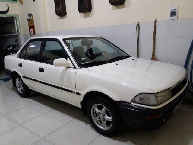 Bán xe Toyota Corolla 1.3 1993, màu trắng, nhập khẩu 