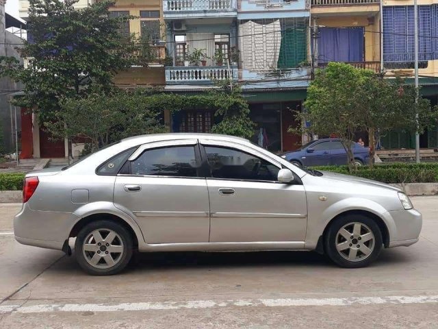 Bán lại xe Daewoo Lacetti 2004, màu bạc, nhập khẩu