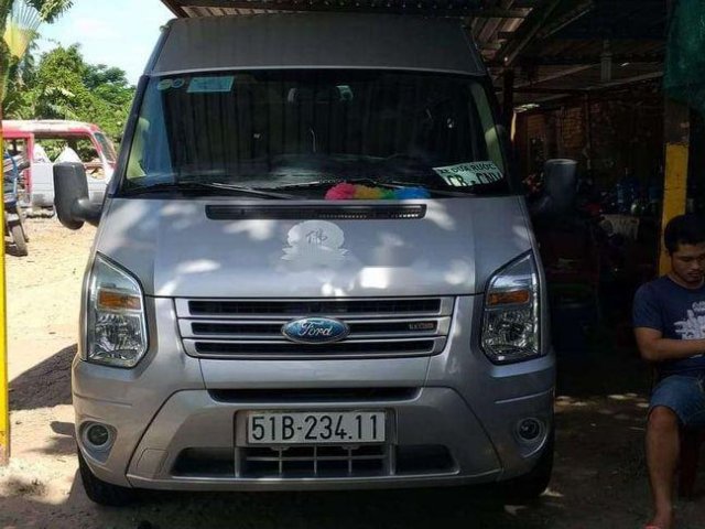 Cần bán lại xe Ford Transit năm sản xuất 2017, màu bạc