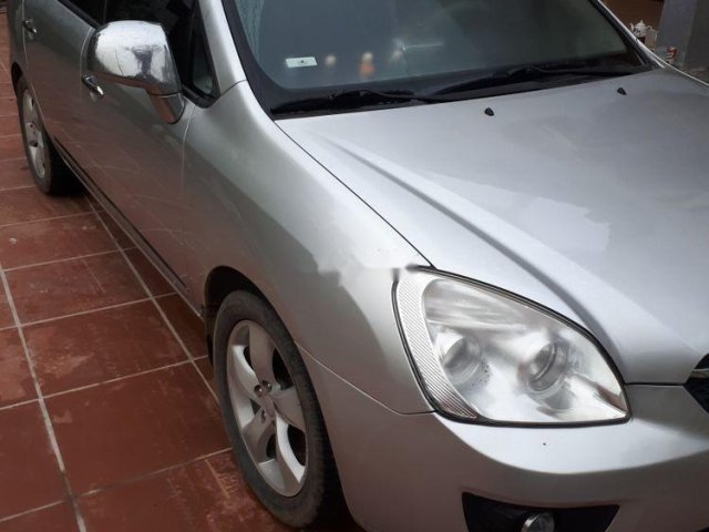 Bán Kia Carens 2.0AT đời 2009, màu bạc, xe nhập 