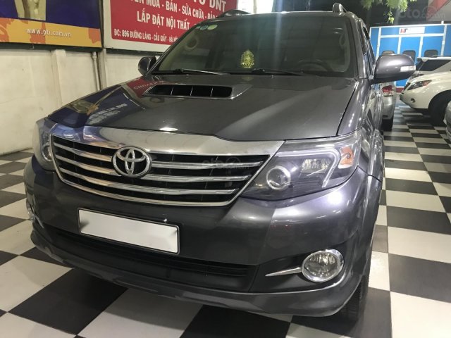 Bán Toyota Fortuner G năm 2015, màu xám (ghi)0