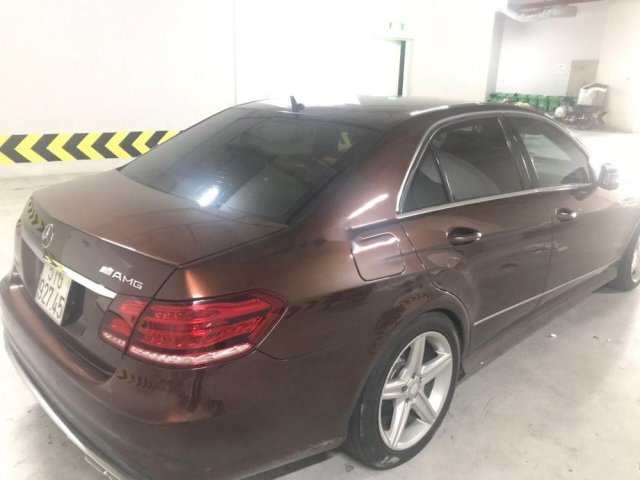 Bán Mercedes E class AMG đời 2009, màu nâu, nhập khẩu nguyên chiếc