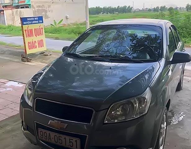 Chính chủ bán xe Chevrolet Aveo LT 1.5 MT sản xuất 2014, màu xám  0