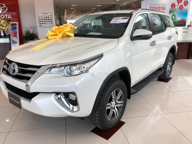 Bán Toyota Fortuner 2.7AT đời 2019, màu trắng, xe nhập