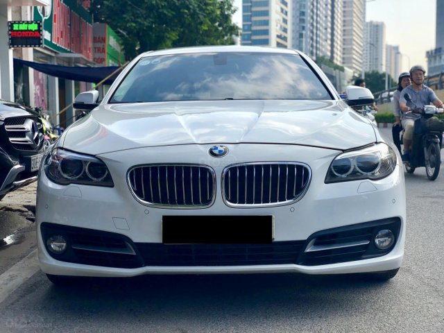 Bán BMW 535i 3.0L màu trắng/kem sản xuất 2014