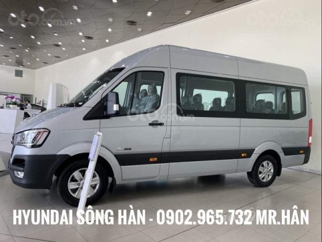 Xe 16 chỗ Đà Nẵng, Hyundai Solati giá cực ưu đãi trong tháng 8, LH: Hữu Hân 0902 965 7320