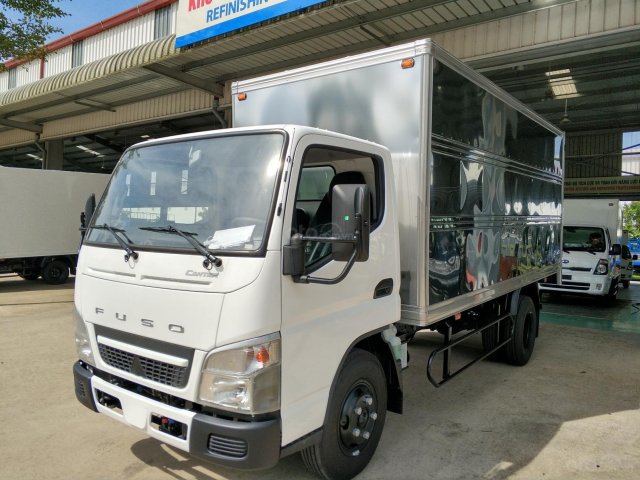 Xe tải Mitsubishi Fuso Canter 4.99 tải trọng 2.1 tấn thùng kín - thùng dài 4m35