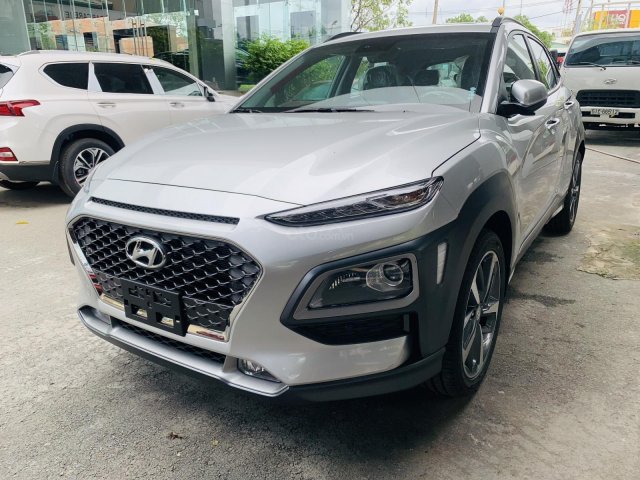 Hyundai Kona giá giảm mạnh tháng 8 cam kết xe giao ngay đủ màu, LH ngay 09345452150