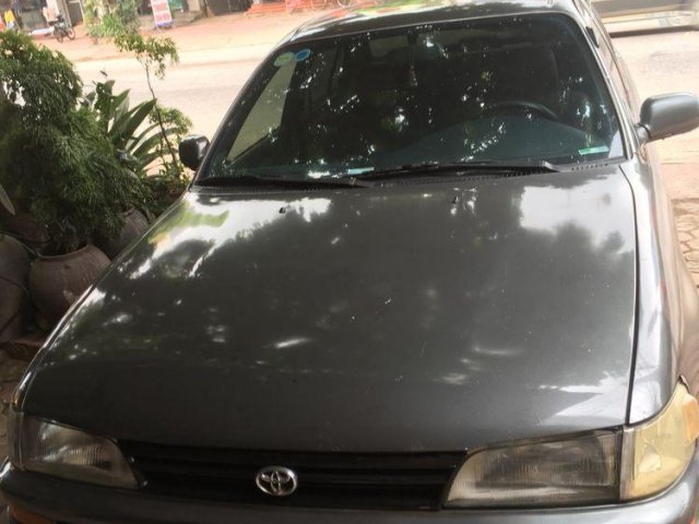 Bán Toyota Corolla 1.6GLi 1995, màu xám, xe nhập, 125tr0