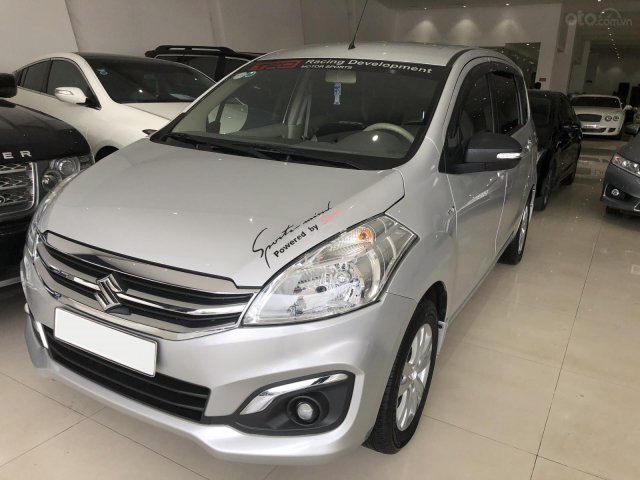 Cần bán Suzuki Ertiga Ertiga sản xuất năm 2017, màu bạc, nhập khẩu0