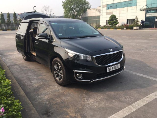 Cần bán xe Kia Sedona năm 2016, xe nhập như mới