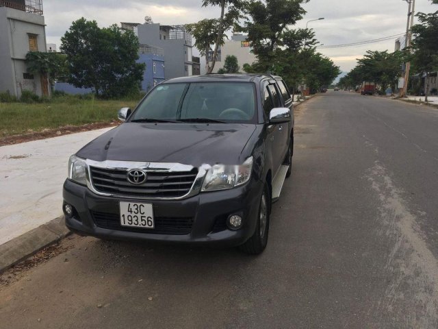 Bán Toyota Hilux đời 2012, màu đen, nhập khẩu  0