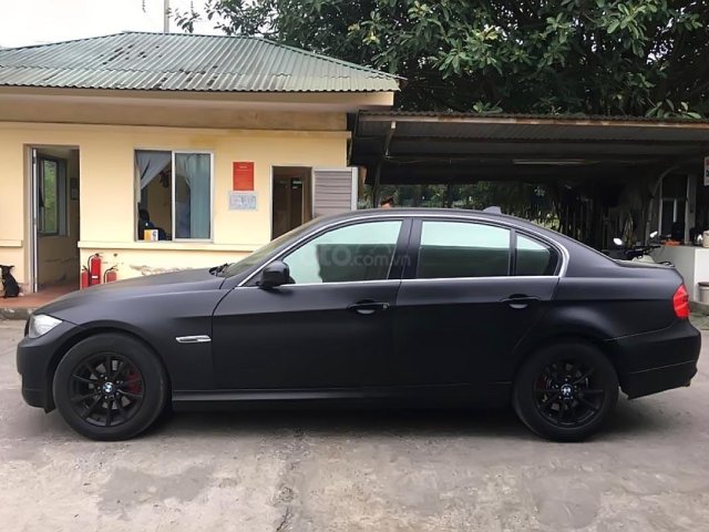 Cần bán lại xe BMW 3 Series 320i sản xuất 2010, màu đen, nhập khẩu chính chủ, giá tốt