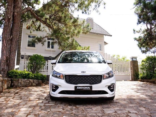 Bán Kia Sedona Luxury D - 7 chỗ - mới 2019