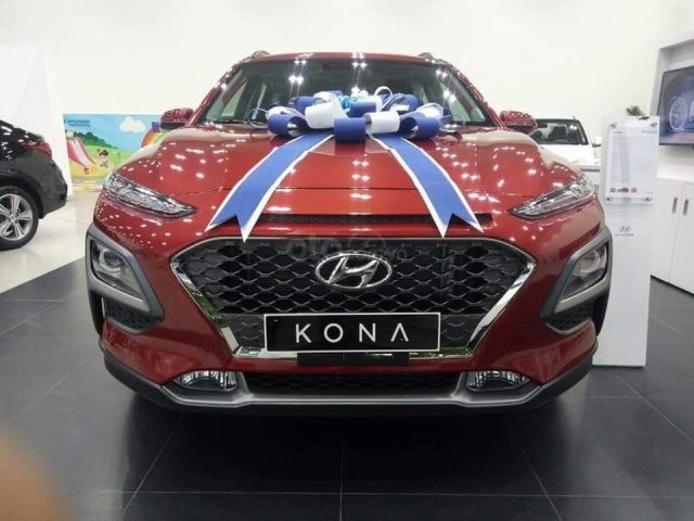 Bán Hyundai Kona 1.6 Turbo giao ngay