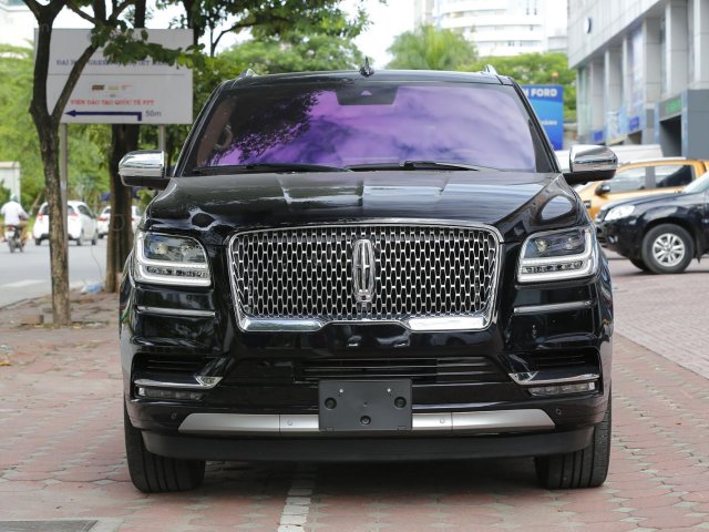 Giảm giá sâu, giao xe nhanh. Mua ngay chiếc Lincoln Navigator Black Label L đời 2019, màu đen0