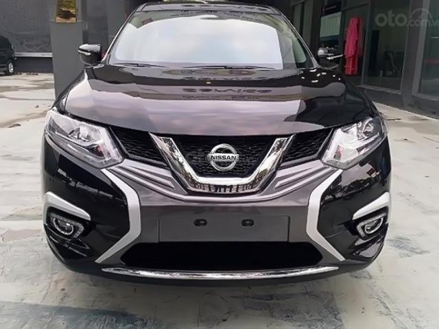 Cần bán xe Nissan X trail SL sản xuất năm 2019, màu đen, giá tốt0