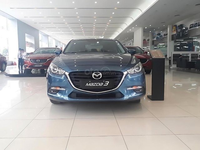 Bán ô tô Mazda 3 1.5AT sản xuất năm 2019, màu xanh lam, 639tr