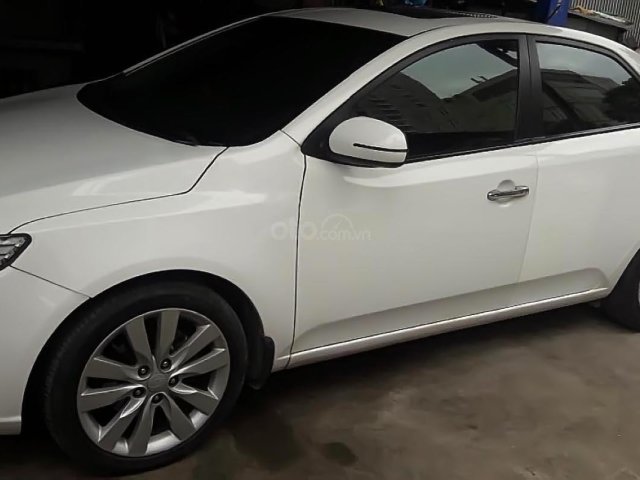 Bán Kia Forte 2012, màu trắng số tự động, giá chỉ 350 triệu