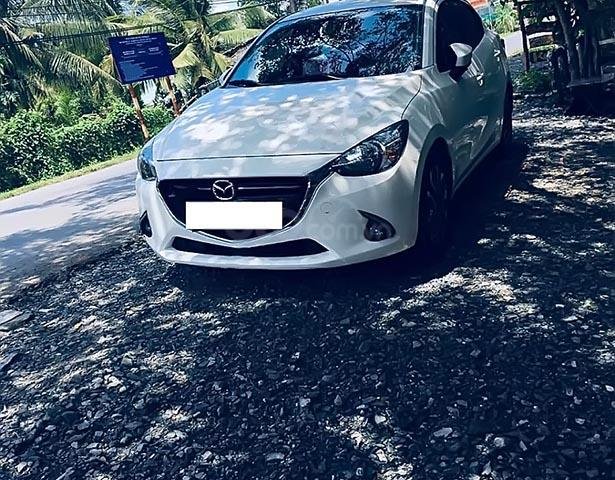 Bán Mazda 2 1.5 AT năm 2018, màu trắng xe gia đình, giá chỉ 495 triệu0