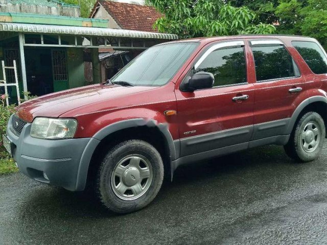 Bán Ford Escape 2.0 đời 2004, màu đỏ, phiên bản đặc biệt