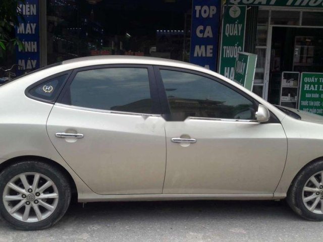 Bán xe Hyundai Elantra 2010 chính chủ, 325tr0