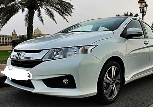 Cần bán xe Honda City 2017, màu trắng, xe đẹp