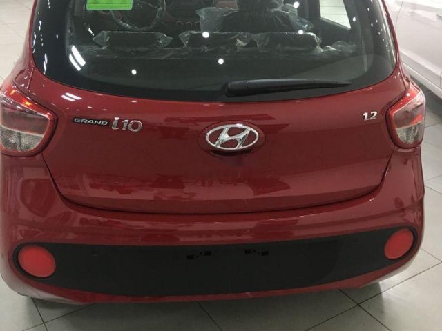 Bán xe Hyundai Grand i10 sản xuất năm 2019, màu đỏ0