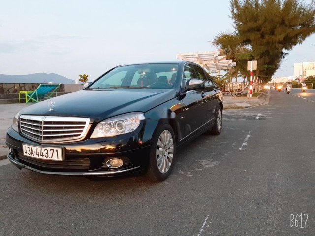 Cần bán lại xe Mercedes C200 sản xuất 2009, màu đen, xe nhập, không ngập nước, đâm đụng0