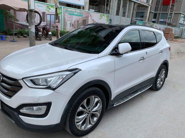 Cần bán lại xe Hyundai Santa Fe 2015, màu trắng chính chủ