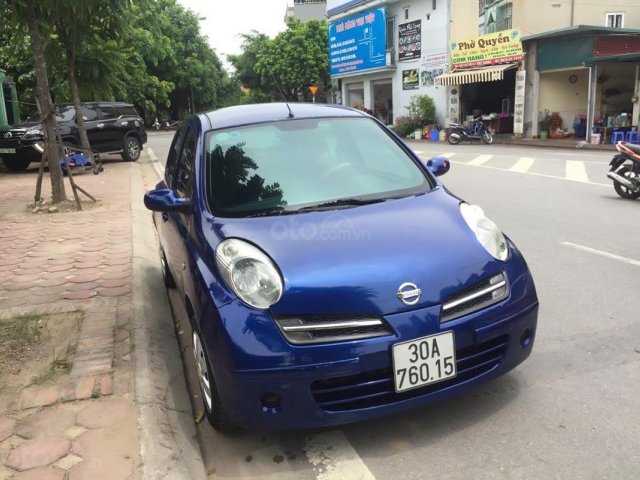 Cần bán gấp Nissan Micra đời 2005, màu xanh lam, nhập khẩu, Sx tại Anh, khung sườn tiêu chuẩn Châu Âu0