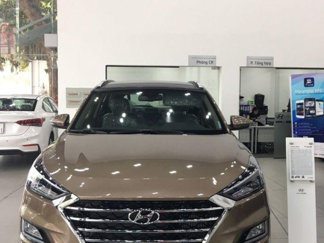 Bán Hyundai Tucson năm sản xuất 2019, màu nâu, xe nhập