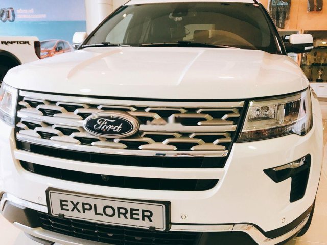 Bán Ford Explorer sản xuất 2019, màu trắng, nhập khẩu0