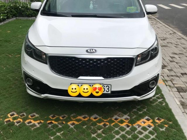 Bán Kia Sedona năm 2016, màu trắng0