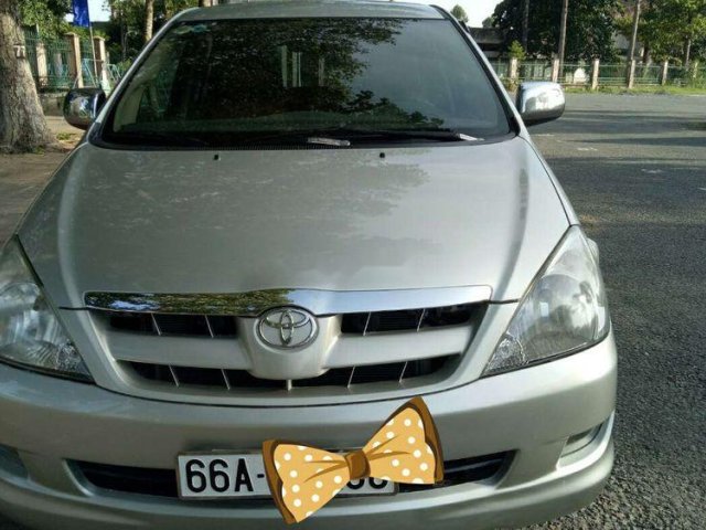 Cần bán Toyota Innova G đời 2007 xe gia đình, giá cạnh tranh