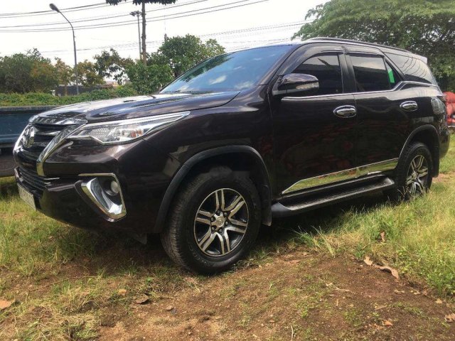 Bán xe Toyota Fortuner 2017, màu đỏ, xe nhập  