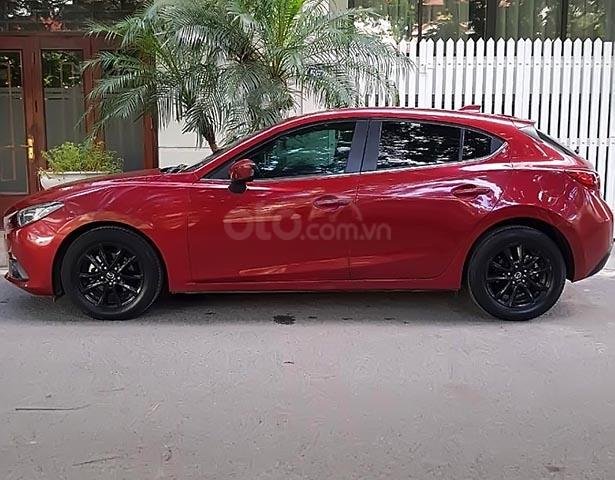 Xe Mazda 3 năm 2015, màu đỏ giá cạnh tranh0