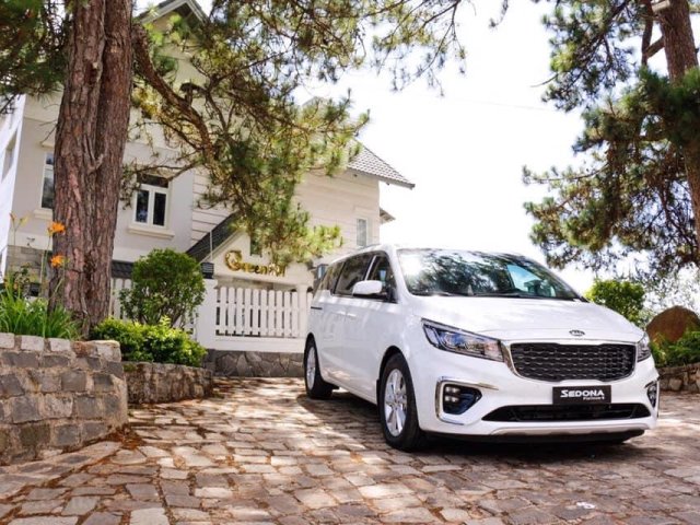 Bán Kia Sedona 2019 - Trả trước 355tr + Giảm giá sập sàn