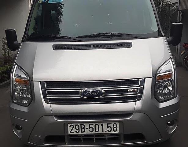 Cần bán gấp xe Ford Transit Luxury 2017 - Đủ option, tháng 8.2019 xe hết hợp đồng0