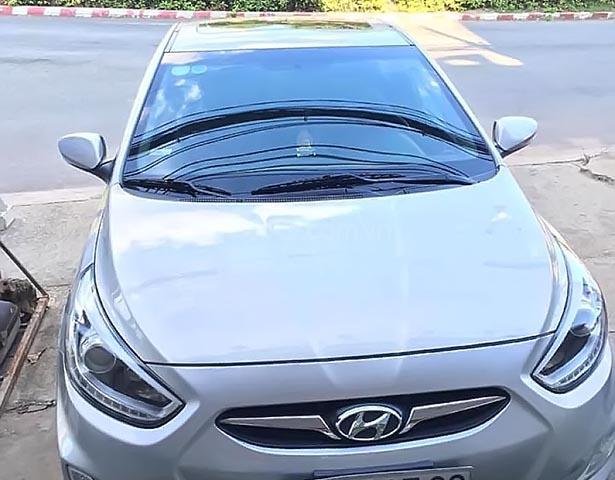 Bán Hyundai Accent năm 2014, màu bạc, nhập khẩu0