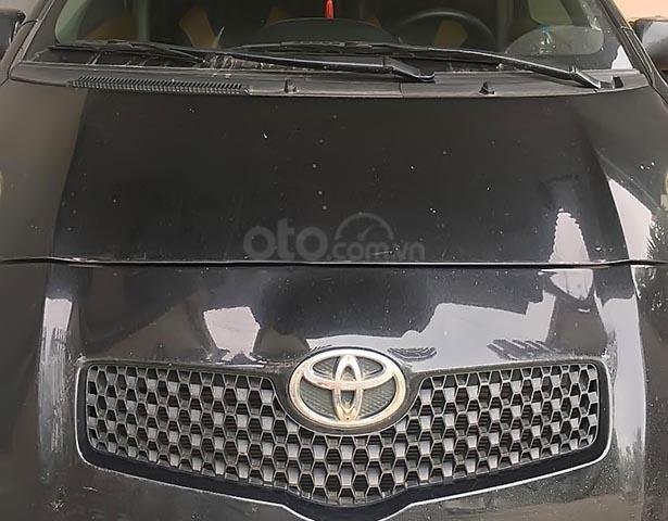 Bán Toyota Yaris đời 2007, màu đen, nhập khẩu 