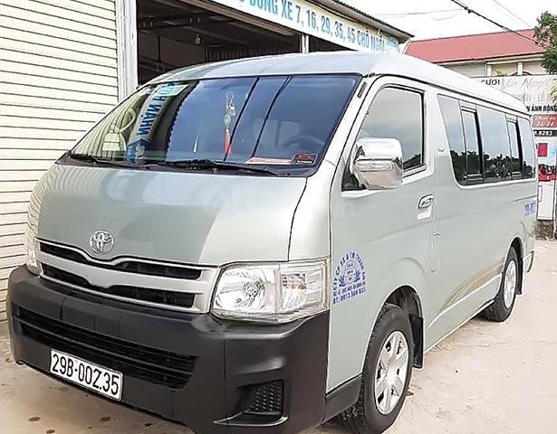 Bán Toyota Hiace sản xuất năm 2010, giá tốt