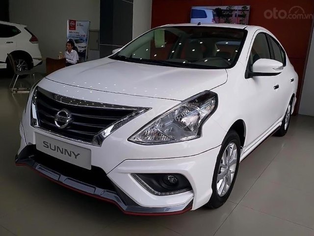 Bán Nissan Sunny XV Premium năm sản xuất 2019, màu trắng0