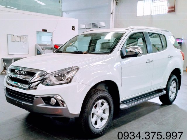 Bán Isuzu Mu-X B7 số sàn 2019 giá rẻ0