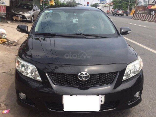 Bán gấp xe nhà Toyota Corolla Altis 2.0 đời 2009, đi ít, số tự động, xe zin đẹp liên hệ