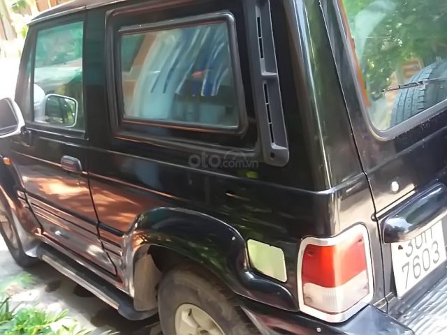 Cần bán Hyundai Galloper năm sản xuất 2003, màu đen, xe nhập