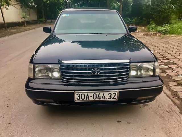 Bán ô tô Toyota Crown GL 3.0 sản xuất năm 1994, màu đen, nhập khẩu  0