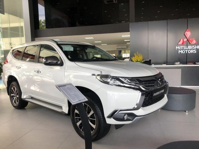 Bán xe Mitsubishi Pajero Sport sản xuất 2018, nhập khẩu0